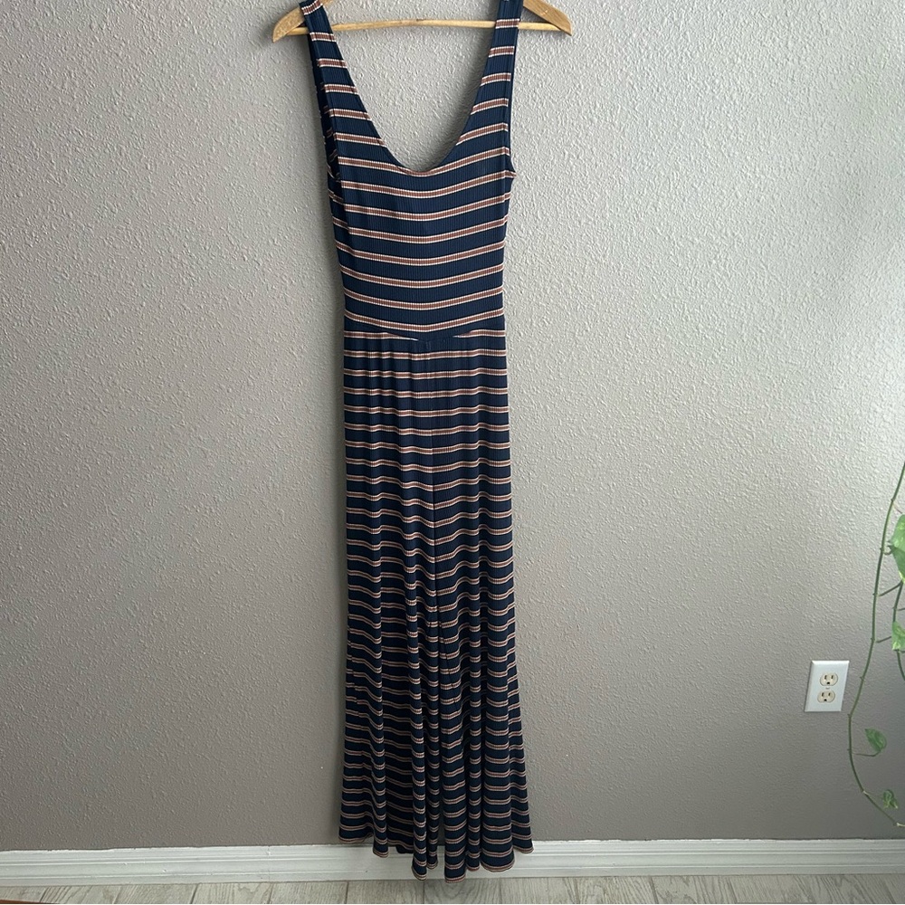 O'Neill Navy and Pink Back-Tie Jumpsuit - Picture 3 of 10
